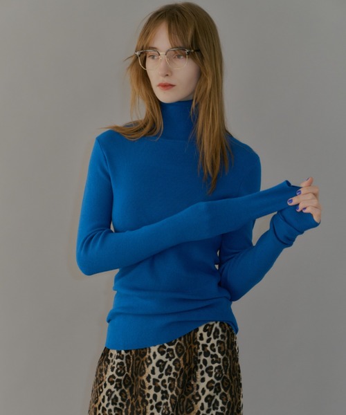 yae（ヤエ）の「Super long sleeve rib knit / スーパーロングスリーブリブニット（ニット/セーター・レディース・グレー/ブラック/レッド/ピンク/ブルー・FREE）」の17枚目の写真