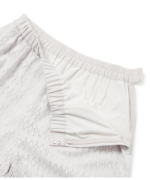 NEWYORKER(ニューヨーカー)の「ダイヤラッセルレース キュロットパンツ(その他パンツ・レディース・グレイッシュベージュ/ネイビー・9号/11号)」の7枚目の写真