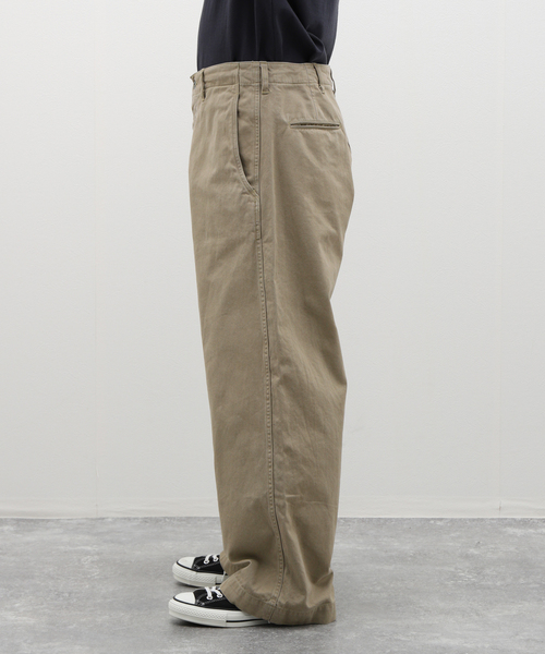 GOLD（ゴールド）の「GOLD / ゴールド SELVEDGE WEAPON WIDE TROUSERS GL42426（チノパンツ・メンズ・ベージュ系その他・LARGE/MEDIUM）」の4枚目の写真