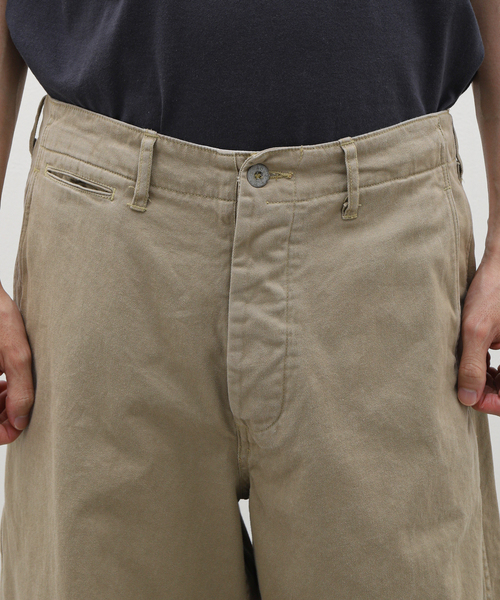 GOLD（ゴールド）の「GOLD / ゴールド SELVEDGE WEAPON WIDE TROUSERS GL42426（チノパンツ・メンズ・ベージュ系その他・LARGE/MEDIUM）」の6枚目の写真