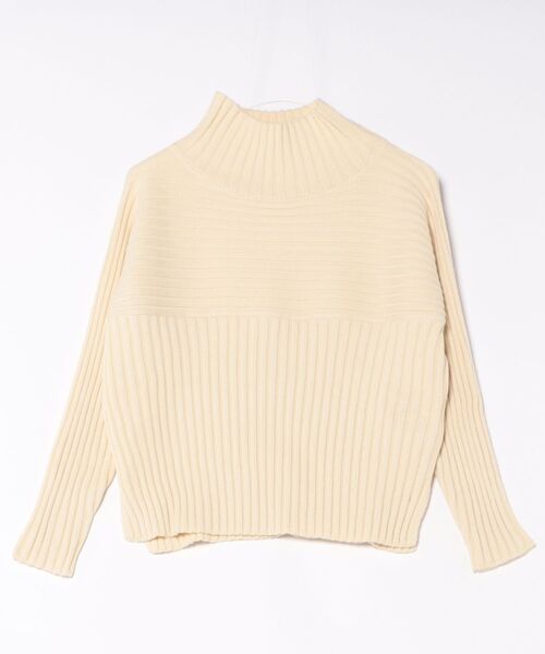 ROPE' PICNIC（ロペピクニック）の「【WEB限定カラーあり】アソートリブ切り替えニットプルオーバー/リンクコーデ・新色追加（ニット/セーター・レディース・ピンク/レッド系その他/ブルー系その他/グリーン系その他/キナリ/ブルー系その他4/ブラック/ホワイト系その他5/ライトグレー/ピンク系その他2/イエロー系その他/ブルー系その他6/グリーン系その他3・40/38）」の10枚目の写真