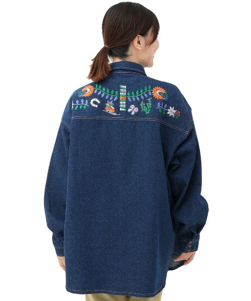 刺繍デニムシャツ（シャツ/ブラウス）｜チチカカ（チチカカ）