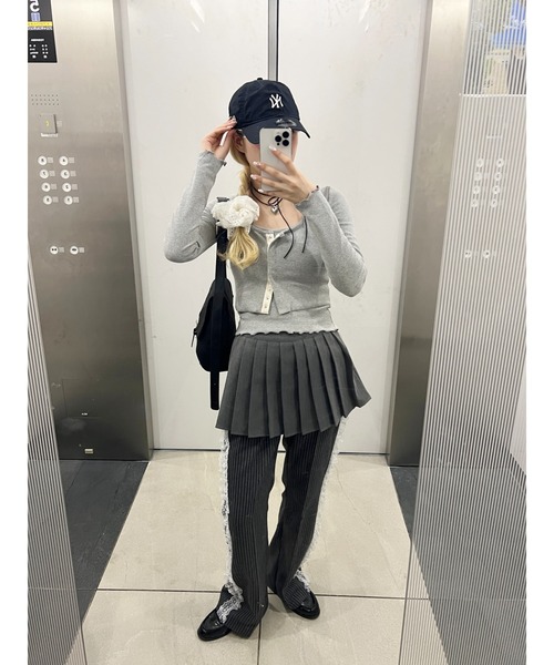 WC(ダブル シー)の「レースラインフレアパンツ(その他パンツ・レディース・グレー/ブラック・FREE)」の8枚目の写真