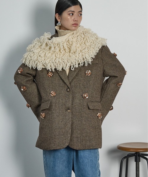 THE YOn(ザヨン)の「ループシャギーニットスヌード(ネックウォーマー/スヌード・レディース・アイボリー/ブラック/グレー・FREE)」の2枚目の写真