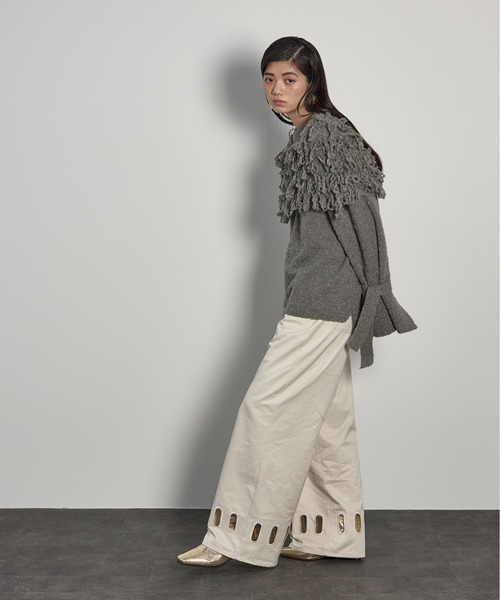 THE YOn(ザヨン)の「ループシャギーニットスヌード(ネックウォーマー/スヌード・レディース・アイボリー/ブラック/グレー・FREE)」の11枚目の写真