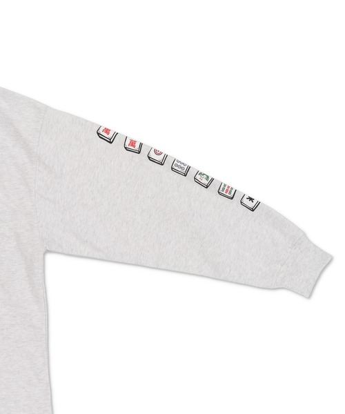 SPINNS(スピンズ)の「ストリート/袖プリントロンT 麻雀(Tシャツ/カットソー・メンズ・アッシュグレー/ブラック/ホワイト/ブルー系その他・ONESIZE)」の8枚目の写真