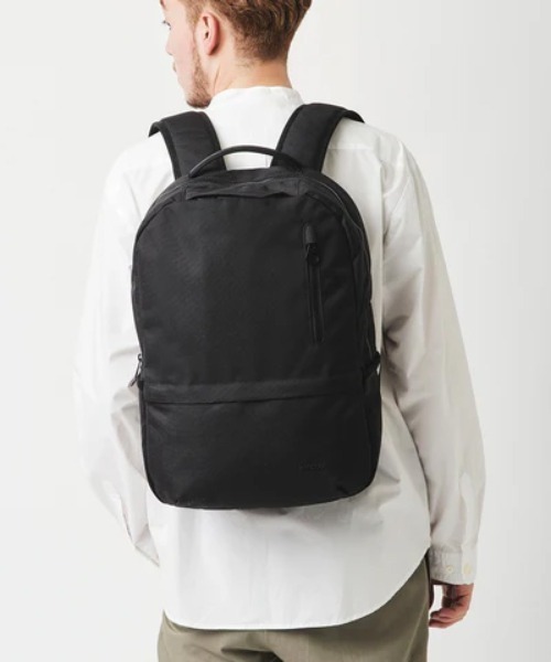 【Incase / インケース】 Campus Compact Backpack