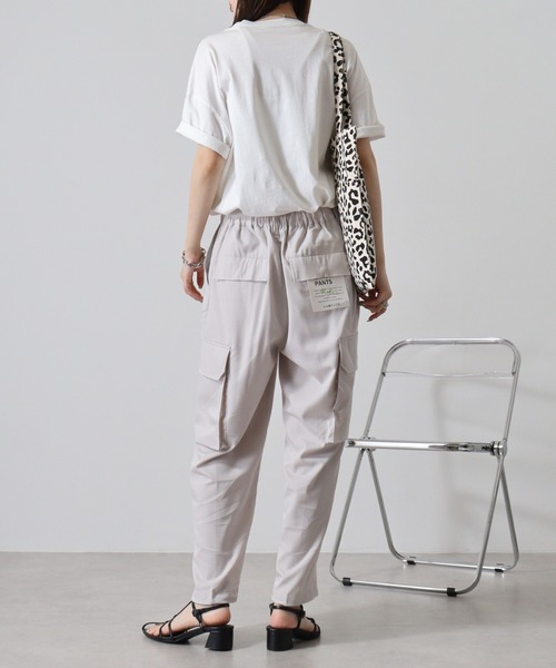 FUNALIVE(ファンアライブ)の「Hem spindle Cargo pants / TR裾スピンドルカーゴパンツ(カーゴパンツ・メンズ・ブラック系その他/カーキ/ブラック/ベージュ・L/M)」の7枚目の写真