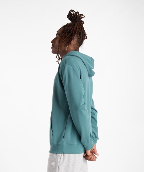 NEW BALANCE（ニューバランス）の「グラフィックフレンチテリースウェットフーディ（パーカー・メンズ・ネイビー/セージグリーン・SMALL/MEDIUM/LARGE/X-LARGE/XX-LARGE）」の3枚目の写真