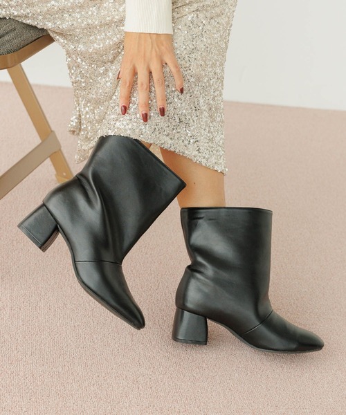 BAYFLOW（ベイフロー）の「ワイドミドルブーツ（ブーツ・レディース・ブラック/アイボリー・LARGE/MEDIUM）」の2枚目の写真