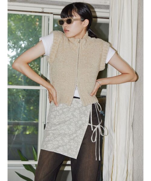VEQUM（VEQUM）の「【VEQUM】CURL KNIT VEST（ニット/セーター