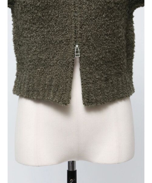 VEQUM(VEQUM)の「【VEQUM】CURL KNIT VEST(ニット/セーター・レディース・カーキ/ブラック/アイボリー・FREE)」の10枚目の写真