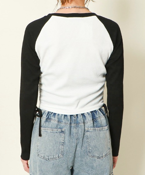 GORGE(ゴージ)の「《花ロゴ×脇ギャザー》レディース リブカットソー 長袖Tシャツ 体型カバー 春秋(Tシャツ/カットソー・レディース・ブルー/ブラック/モカ・F)」の8枚目の写真