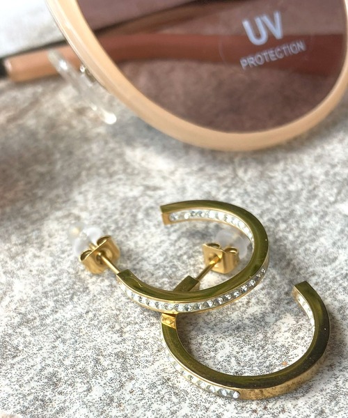 ラインストーンピアス サージカルステンレス SPA-0397（ピアス