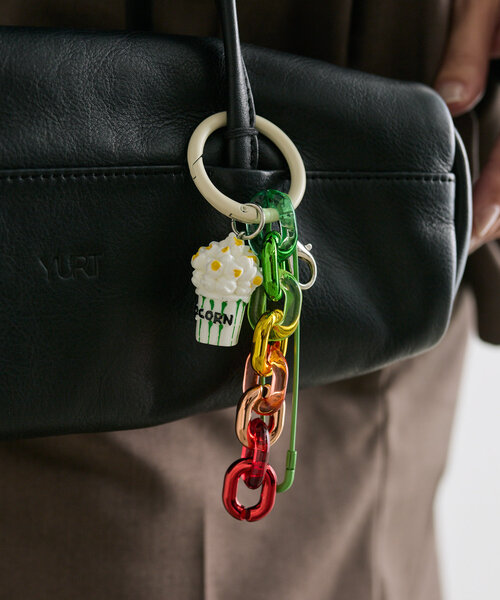 ear PAPILLONNER（イアパピヨネ）の「ポップコーンストラップ/チャーム/ストラップ/キーホルダー（チャーム・レディース・アイボリー/レッド・FREE）」の10枚目の写真