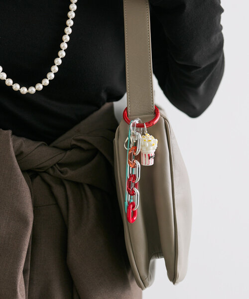 ear PAPILLONNER（イアパピヨネ）の「ポップコーンストラップ/チャーム/ストラップ/キーホルダー（チャーム・レディース・アイボリー/レッド・FREE）」の21枚目の写真