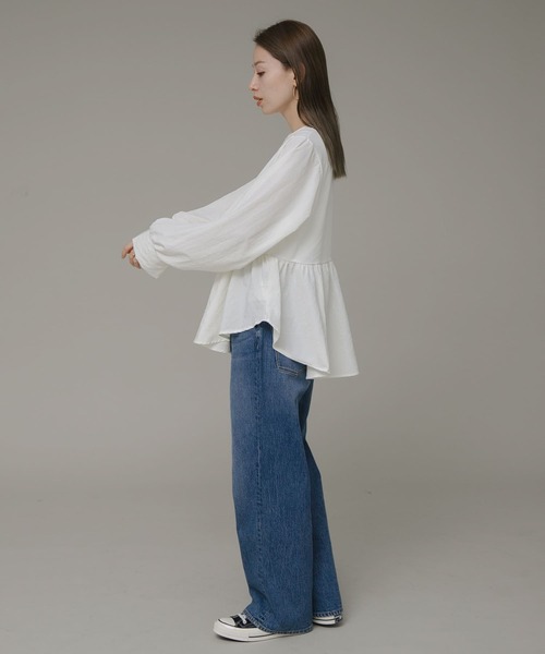 URBAN RESEARCH Sonny Label(アーバンリサーチサニーレーベル)の「異素材切替ペプラムプルオーバー(Tシャツ/カットソー・レディース・ブラック/オフホワイト/ベージュ系その他・FREE)」の13枚目の写真