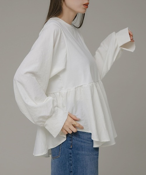 URBAN RESEARCH Sonny Label(アーバンリサーチサニーレーベル)の「異素材切替ペプラムプルオーバー(Tシャツ/カットソー・レディース・ブラック/オフホワイト/ベージュ系その他・FREE)」の2枚目の写真