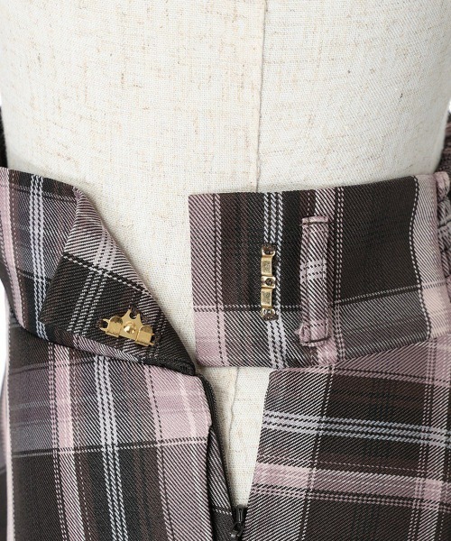 an another angelus(アンアナザーアンジェラス)の「【2サイズ展開】ベルト付きチェックフレアースカート/ananotherangelus(スカート・レディース・ブラウン/ブルーグリーン・1/2)」の17枚目の写真