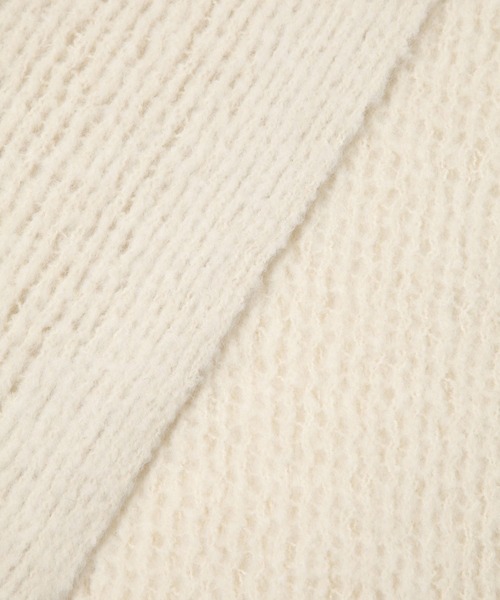 LAKOLE（ラコレ）の「ラッセルニットマフラー / 133333（マフラー・レディース・ライトグリーン/ブルー/オフホワイト/ベージュ・FREE）」の9枚目の写真