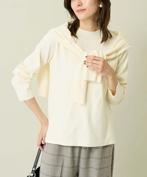 a.v.v（アーヴェヴェ）の「【洗える】プチハイネックニット【アンサンブル対応】（ニット/セーター・レディース・ブルー/グレー/アイボリー/ブラック/オレンジ/ミント/ライトグレー/レッド/ネイビー・34/36/38/42/40）」の2枚目の写真