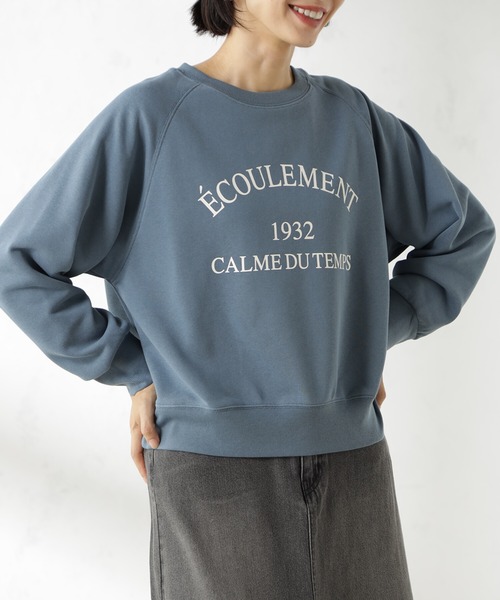 FOUND GOOD（ファウンドグッド）の「ロゴプリントクリーンウラケ（スウェット・レディース・ネイビー/ブルー系2/レッド系5/アイボリー/グレー系5・S/M/L）」の4枚目の写真