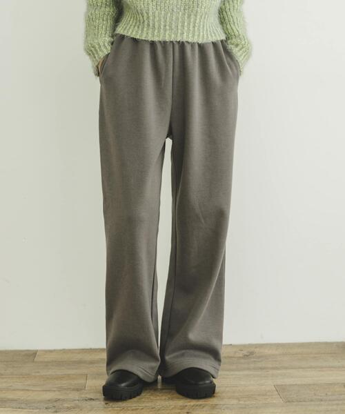 ITEMS URBANRESEARCH（アイテムズ アーバンリサーチ）の「裏起毛スウェットパンツ（その他パンツ・レディース・チャコールグレー/オフホワイト/ネイビー・FREE）」の6枚目の写真