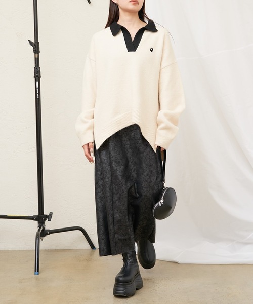 RAY CASSIN(レイカズン)の「【WEB限定 リバイバル】スキッパーポロ刺繍ニット(ニット/セーター・レディース・ホワイト系その他2/レッド/チャコールグレー/ブラウン系その他2・FREE)」の7枚目の写真