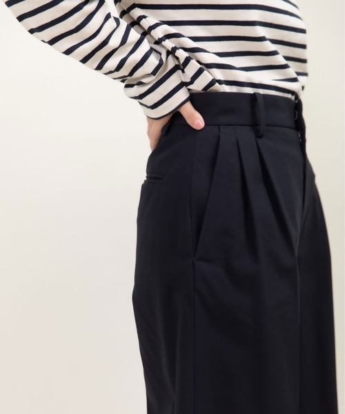 CHILD WOMAN(チャイルドウーマン)の「強撚ツイル マーベルトハーフパンツ(その他パンツ・レディース・ネイビー/ブラウン/ブラウン系その他・36/38)」の15枚目の写真