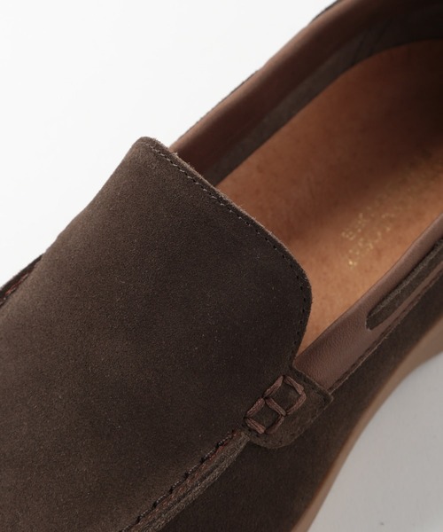 CROWDED CLOSET（クラウデッドクローゼット）の「【FILIPE SHOES x CROWDED CLOSET】モカシンスウェードスニーカー（モカシン/デッキシューズ・メンズ・ブラック/グレー系その他・01/02/03）」の3枚目の写真