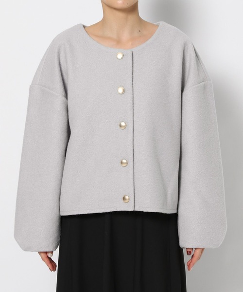 mysty woman（ミスティウーマン）の「金ボタンノーカラーカーディガン 289330（カーディガン/ボレロ・レディース・オフホワイト/ブラック/ライトグレー・FREE）」の8枚目の写真