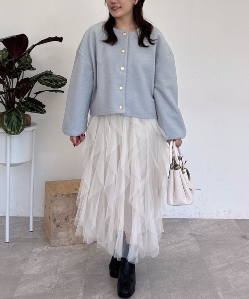 mysty woman（ミスティウーマン）の「金ボタンノーカラーカーディガン 289330（カーディガン/ボレロ・レディース・オフホワイト/ブラック/ライトグレー・FREE）」の19枚目の写真