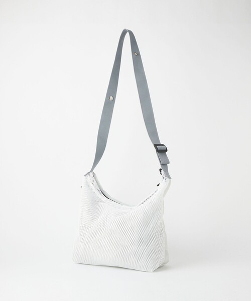 JULY NINE（ジュライナイン）の「【別注】＜JULY NINE＞GLR シークエル ショルダーバッグ（ショルダーバッグ・メンズ・ブラック/ダークグレー/ロイヤルブルー/ホワイト・FREE）」の21枚目の写真