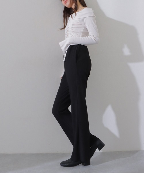Lace Ladies(レースレディース)の「ソリッドカラー バックゴム ハイウエスト フレア パンツ(スラックス・レディース・ネイビー/ブラック/グリーン/ベージュ・L/M/S)」の6枚目の写真