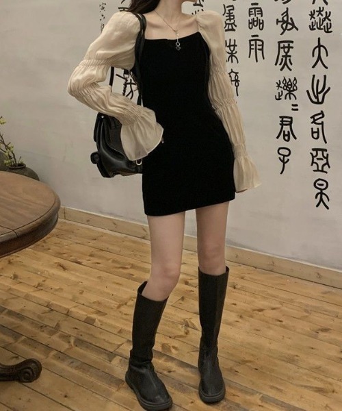 SHEPP（シープ）の「袖切り替えベロアミニワンピース（ワンピース・レディース・ブラック・M/L）」の7枚目の写真