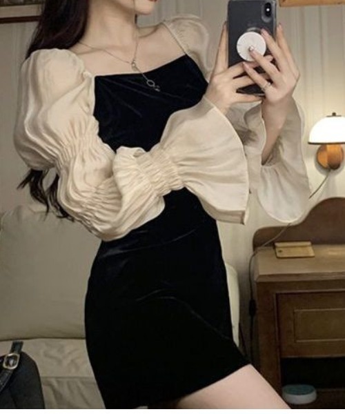 SHEPP（シープ）の「袖切り替えベロアミニワンピース（ワンピース・レディース・ブラック・M/L）」の9枚目の写真