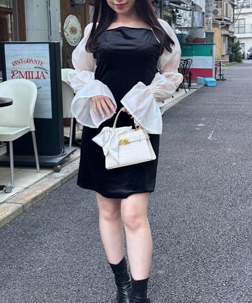 SHEPP（シープ）の「袖切り替えベロアミニワンピース（ワンピース・レディース・ブラック・M/L）」の10枚目の写真