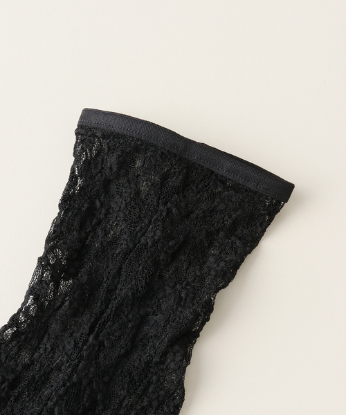 IENA LA BOUCLE(イエナラブークル)の「SIMONE WILD/シモーネ ワイルド Ankle ソックス(ソックス/靴下・レディース・ブラック・FREE)」の3枚目の写真