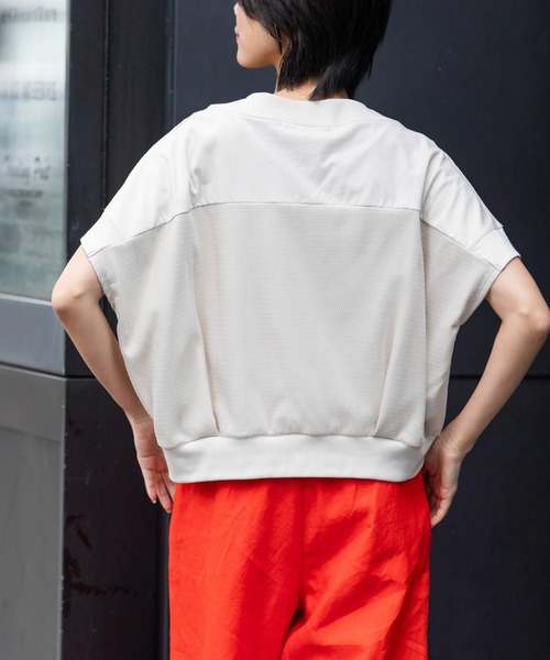 Munich(ミューニック)の「チュールドッキングプルオーバー(Tシャツ/カットソー・レディース・ホワイト/ブラック/グレイッシュベージュ・FREE)」の7枚目の写真