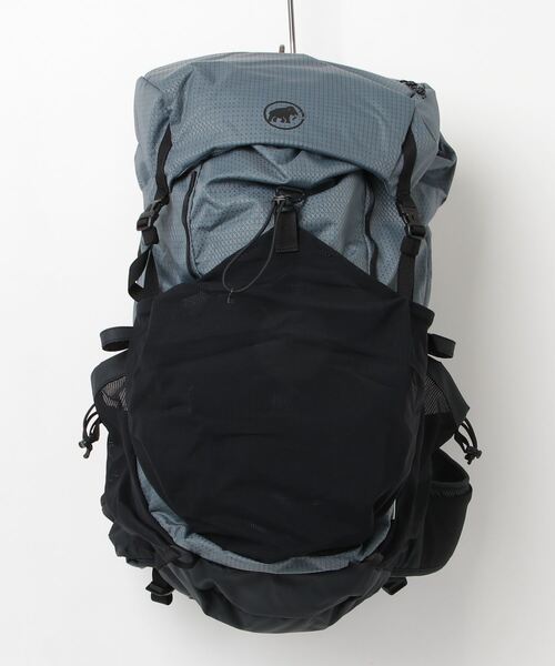 Mammut(マムート)の「デュカン 32 / Ducan 32(バックパック/リュック・メンズ・グレー/ブルー/ブラック・32L)」の2枚目の写真