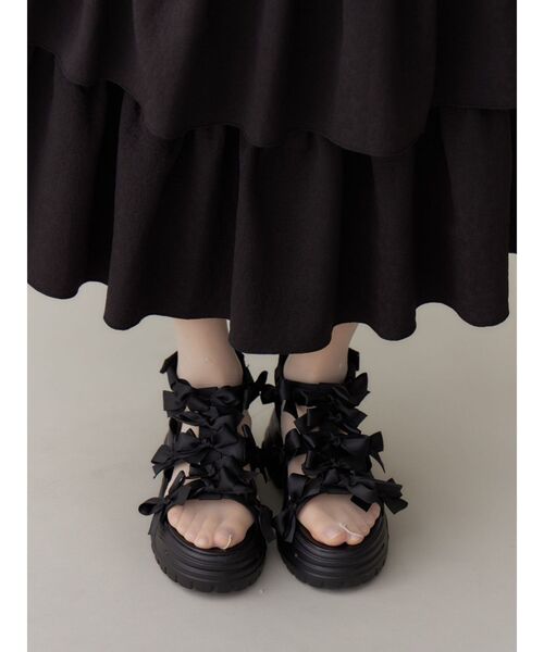 merry jenny（メリージェニー）の「ribbon ribbonベルクロサンダル（サンダル・レディース・アイボリー/ブラック・MEDIUM/LARGE）」の14枚目の写真