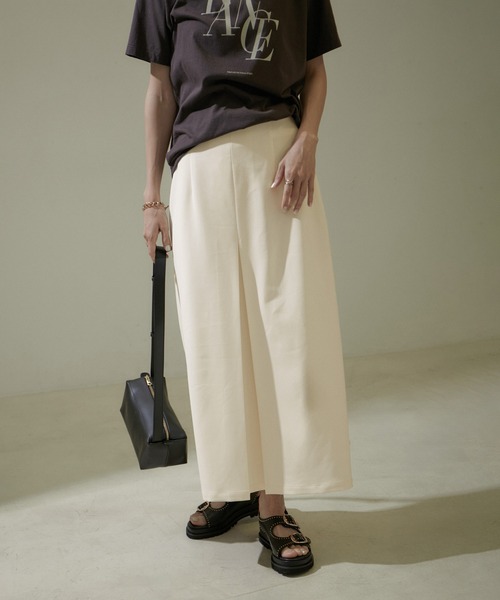 SALON adam et rope'（サロン アダム エ ロペ）の「【ZOZOTOWN限定】フロントタックペンシルロングスカート（スカート・レディース・ブラック/ベージュ/オフホワイト・マルチサイズ）」の6枚目の写真