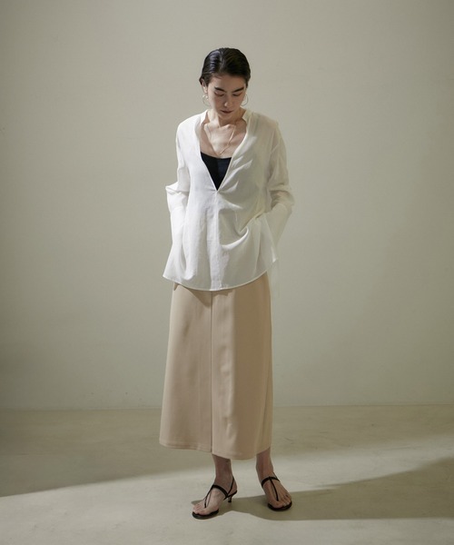 SALON adam et rope'（サロン アダム エ ロペ）の「【ZOZOTOWN限定】フロントタックペンシルロングスカート（スカート・レディース・ブラック/ベージュ/オフホワイト・マルチサイズ）」の9枚目の写真