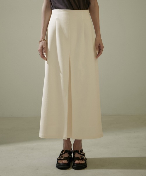 SALON adam et rope'（サロン アダム エ ロペ）の「【ZOZOTOWN限定】フロントタックペンシルロングスカート（スカート・レディース・ブラック/ベージュ/オフホワイト・マルチサイズ）」の14枚目の写真