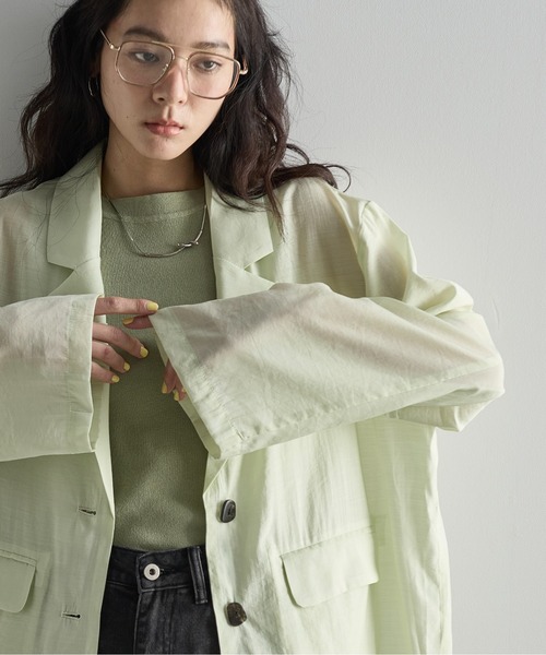 THE YOn(ザヨン)の「バックリボンスリットサマーシアーテーラードジャケット(テーラードジャケット・レディース・ナチュラル/ブラウン/ミント・FREE)」の6枚目の写真
