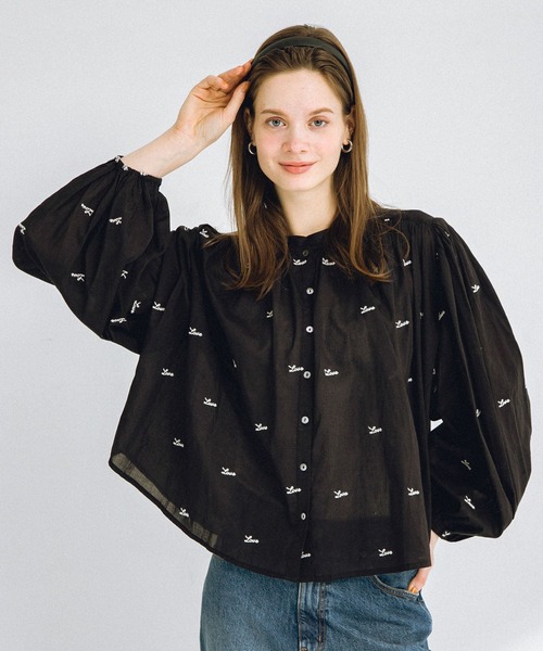 URBAN RESEARCH Sonny Label（アーバンリサーチサニーレーベル）の「Love embroideryブラウス（シャツ/ブラウス・レディース・ブラック/オフホワイト・FREE）」の5枚目の写真