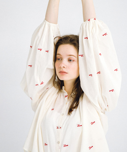 URBAN RESEARCH Sonny Label（アーバンリサーチサニーレーベル）の「Love embroideryブラウス（シャツ/ブラウス・レディース・ブラック/オフホワイト・FREE）」の14枚目の写真