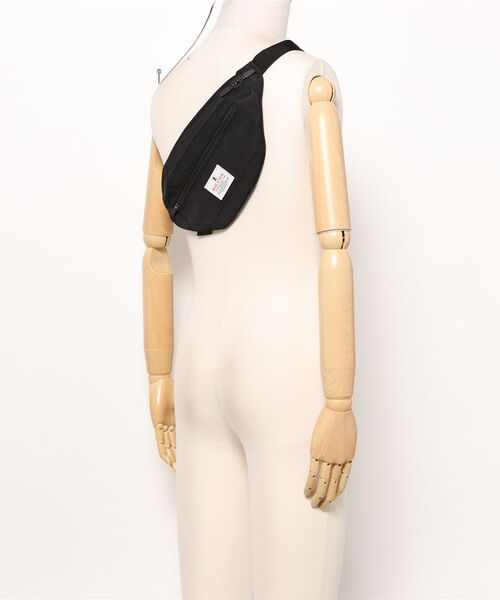 1 to 10 people(ワントゥテンピープル)の「【RS】【MAKAVELIC】TRUCKS MONOCULAR WAIST BAG(ボディバッグ/ウエストポーチ・メンズ・ブラック/ネイビー・FREE)」の14枚目の写真