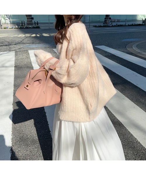 Ogue.（オグ）の「[ Ogue. ] shaggy cardigan outer（シャギーカーディガンアウター）（カーディガン/ボレロ・レディース・ピンク/ベージュ/オートミール・FREE）」の3枚目の写真