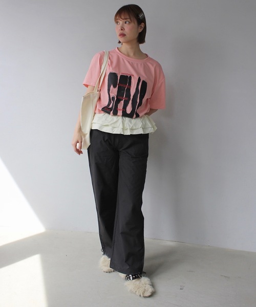 SANSeLF(サンセルフ)の「【SANSeLF】グラフィックロゴプリントTシャツ sanw25s053(Tシャツ/カットソー・レディース・ピンク/ブラウン/ダークグレー/ライトイエロー・FREE)」の7枚目の写真